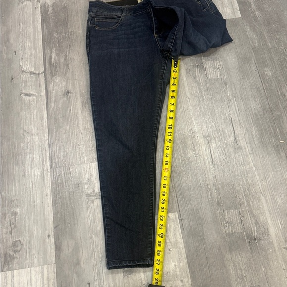 Democracy Dark Blue Skinny Jeans women’s size 14 - Picture 4 of 4